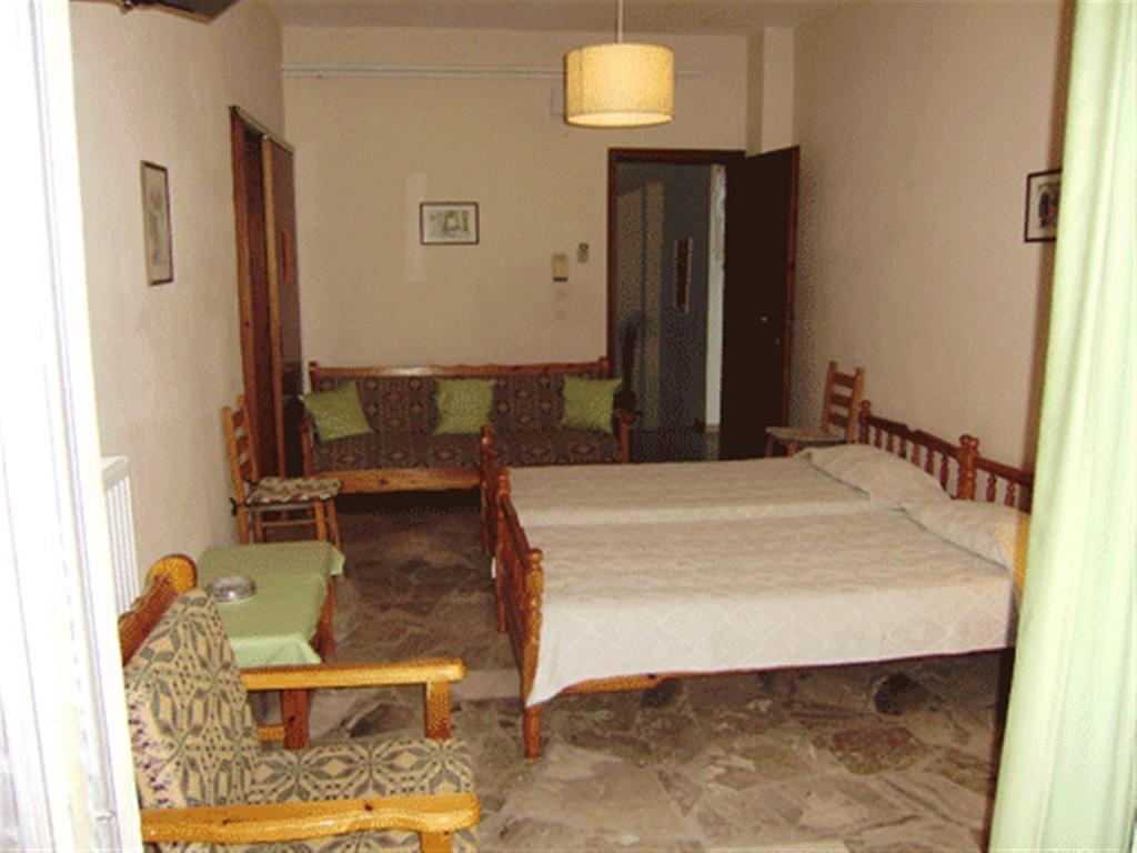 Apartments Rania Tolón Rom bilde